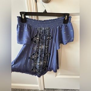 Altar’d State Off the Shoulder Top Size S